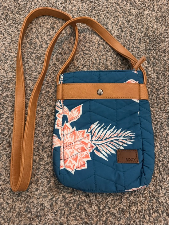 Roxy Handbags - Roxy Blue Floral Crossbody with Tan Strap